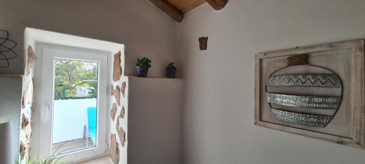 Beautiful House In Stunning Nature, 22 Minutes From Beaches, 5 Minutes To Lake, Air Condition Cool And Heat, And Very Fast Internet In All Rooms, Dishwasher, Washing Machine And Induction Cooking Silves Eksteriør bilde